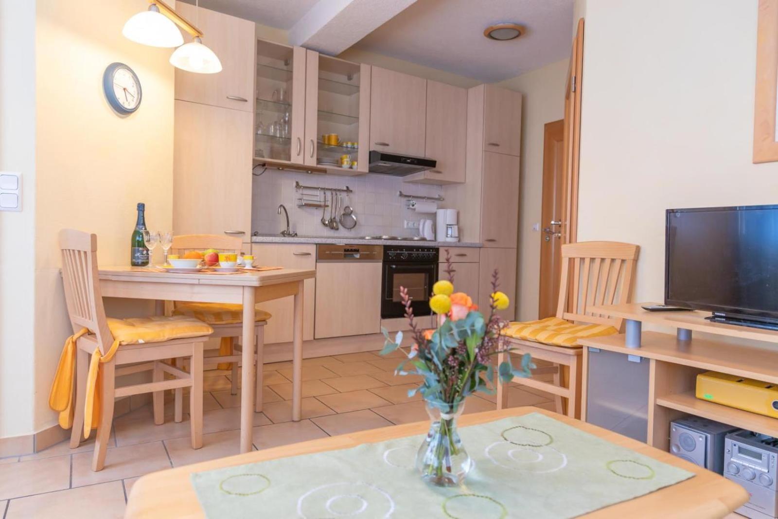 Ferienwohnung 4 Am Petersberg Neef エクステリア 写真
